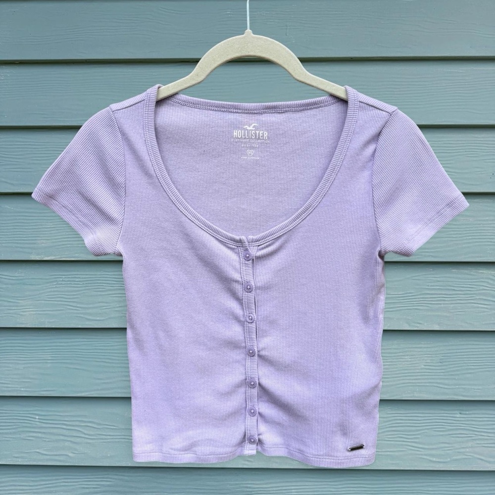 Hollister Lavender Button-Up Crop Top